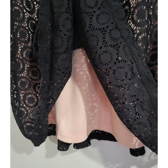 Disney Minnie Rocks The Dots Juniors black Lace pink Overlay a-line skirt small - Picture 5 of 7
